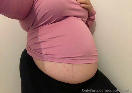 cubbybeauty erotic actress photo