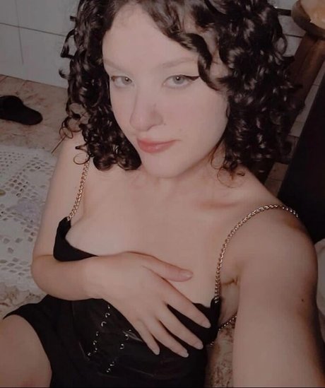 Ellen Maysa star gallery