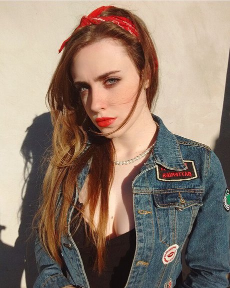 Magui Ansuz exclusive pornstar photo