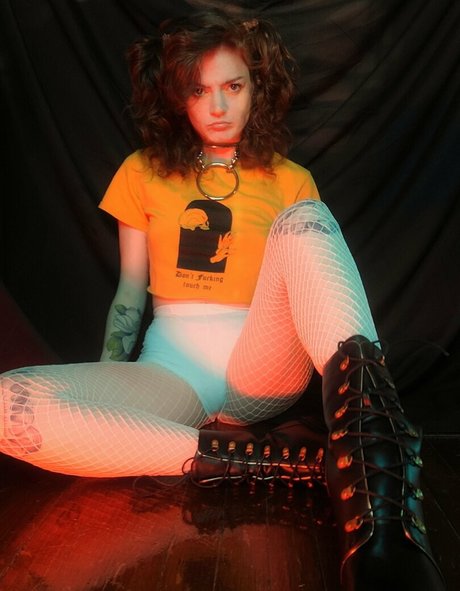 lil red rae666 high quality model picture