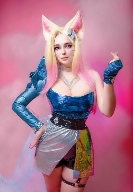 Nikawuw pornstar nude photos