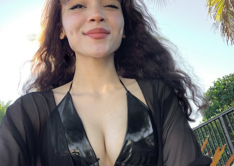 Ashleyrqe top star galleries