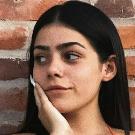 Milica yb model nude pic