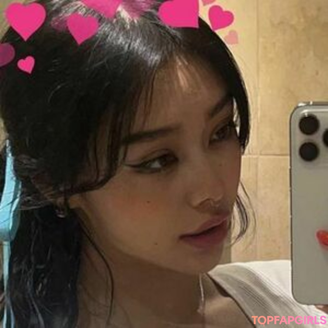 Ikari pornstar erotic picture