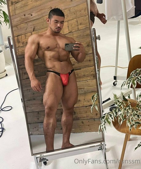 runssm hot model pic