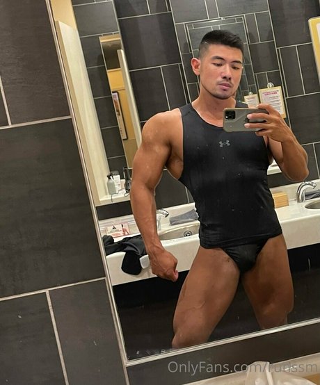 runssm nude pornstar picture