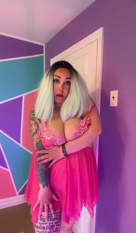 ravenbadini art model img