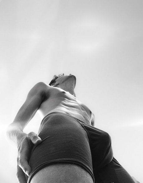 justmax_ model picture