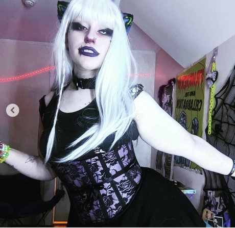 riconnaissance exclusive star pictures