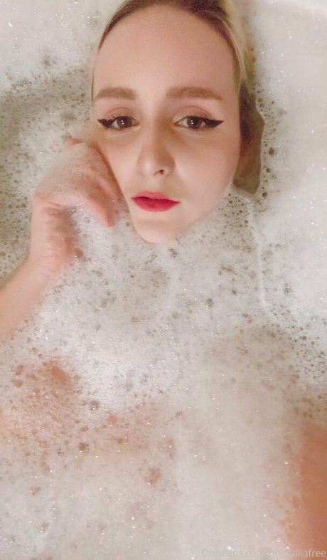 hemulkafree high quality pornstar gallery