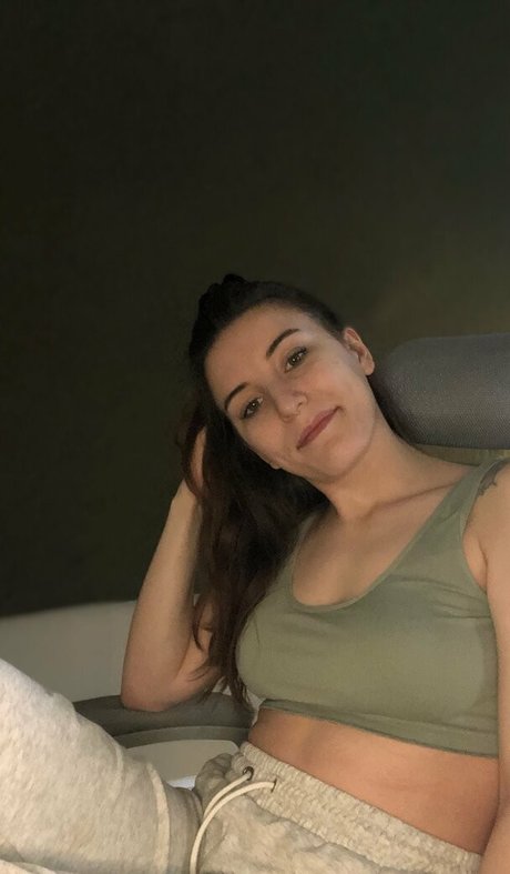 asmrkay adult model image