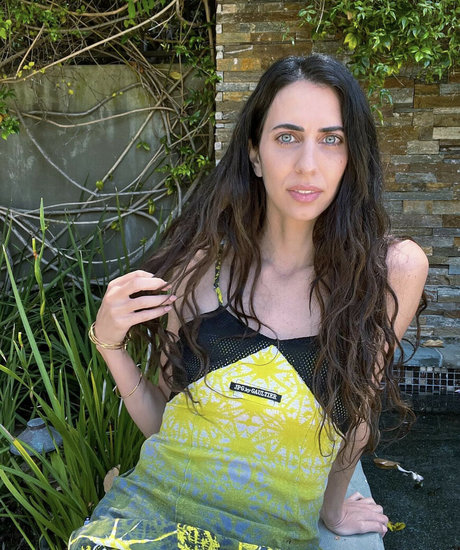 Hila Klein pornographic model picture