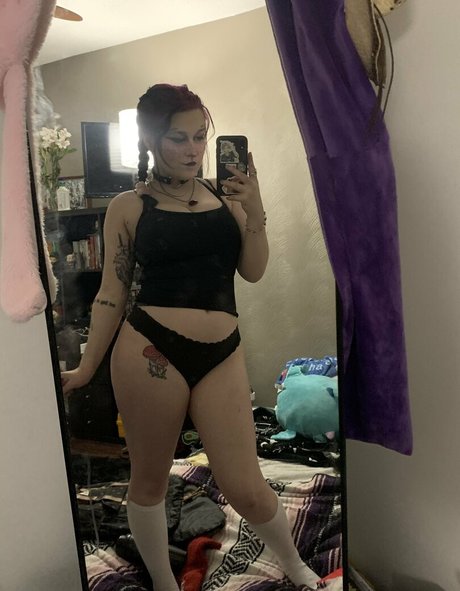 prettyboyscythe top model img