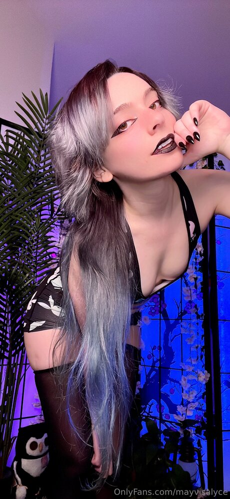 MayvisAlyce star high quality images