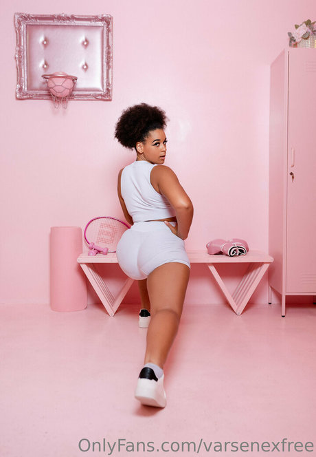 varsenexfree model pornographic gallery