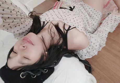 Emiliabear art pornstar archive