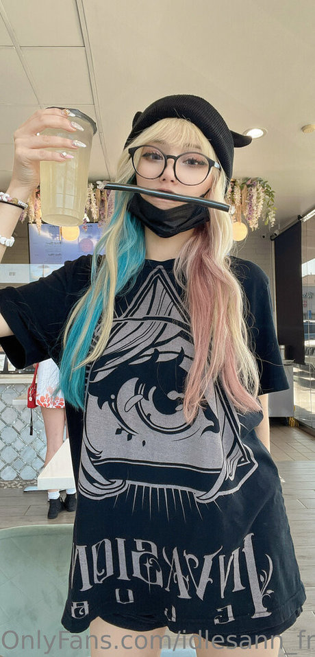 idlesann free star pornographic pic