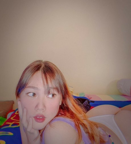 Moji3693 star pornographic image