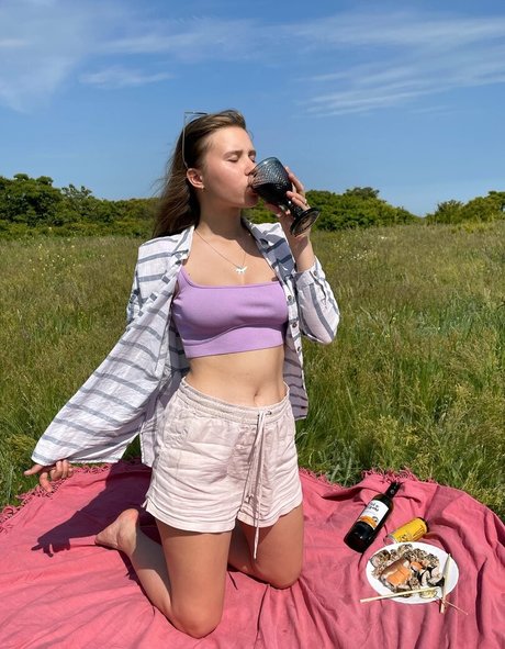 mature squirt onlyfans art naked pictures