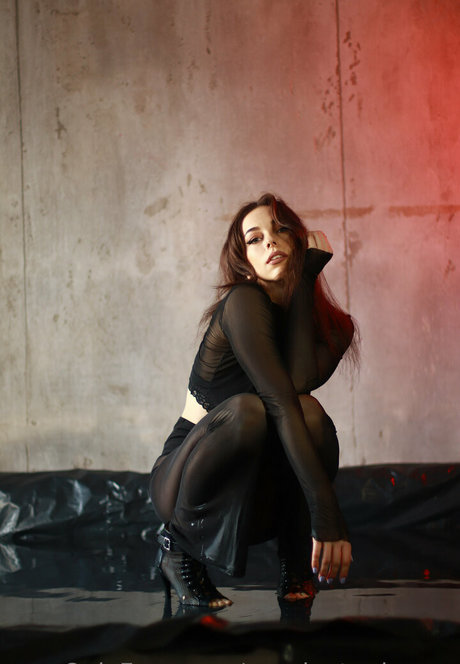 urr private dance erotic pornstar image