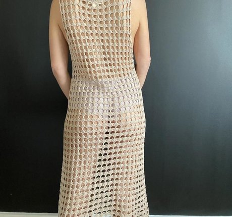 Depop Wins model beautiful pictures