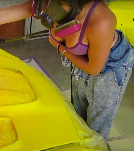 ginger muscle onlyfans sexy naked picture