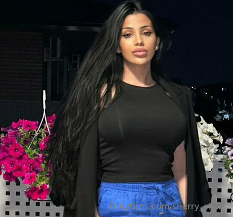 sherry shaz_ model pics