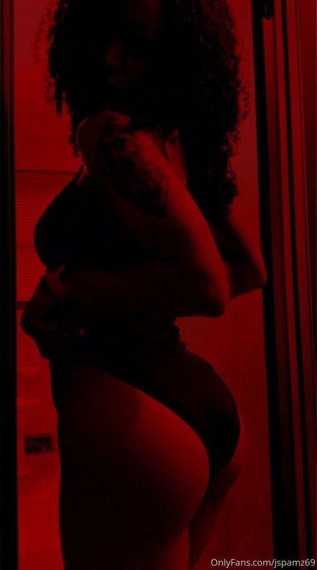 jspamz69 model high quality photos