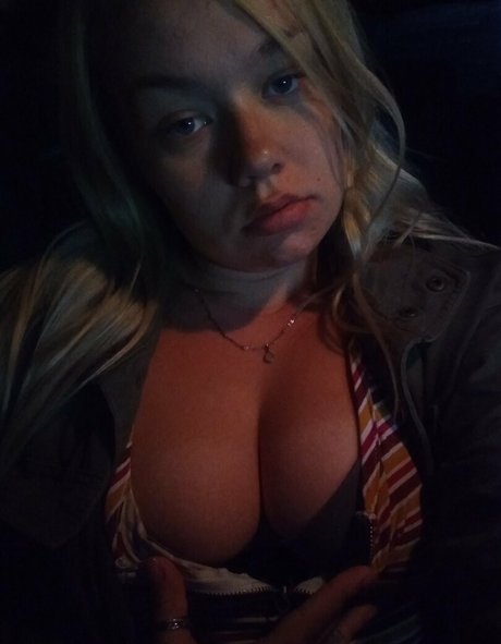 shortlittlebaby pornstar nude pic