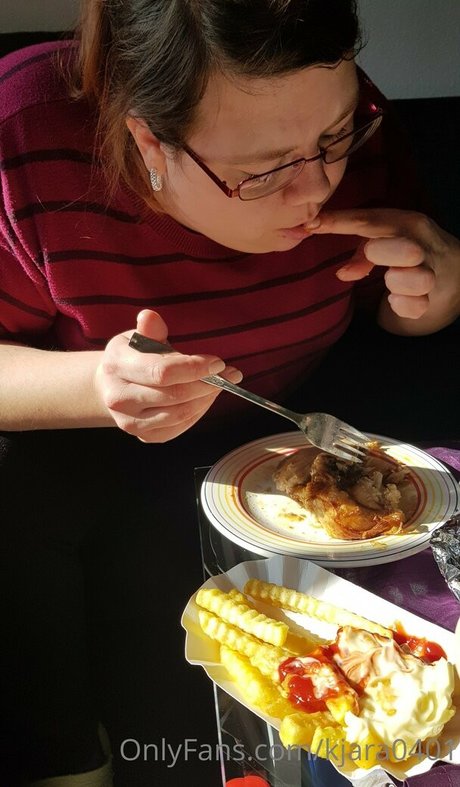 kjara0401 model high quality image