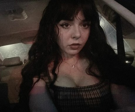 ezsy sexy model gallery