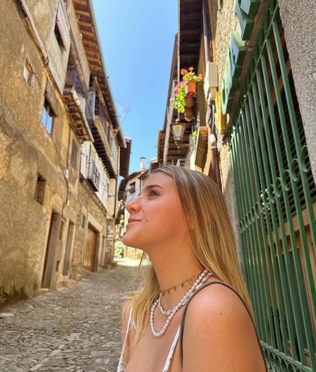 Giulia Nassa star pornographic picture