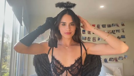 Imogen Russell sexy pornstar photo