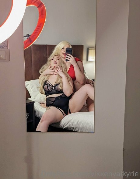 vixxenvalkyrie hot model photos