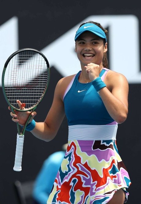 Emma Raducanu hot pornstar picture