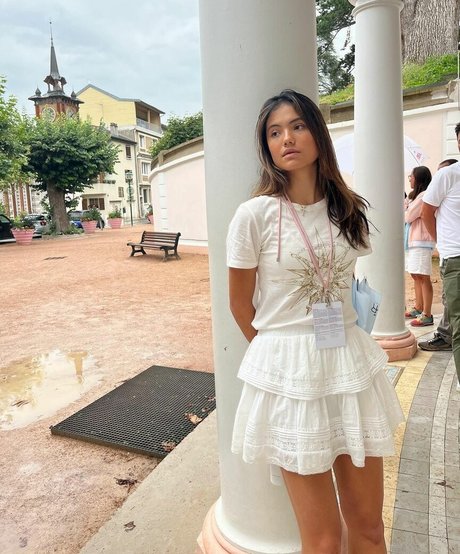 Emma Raducanu xxx actress pictures