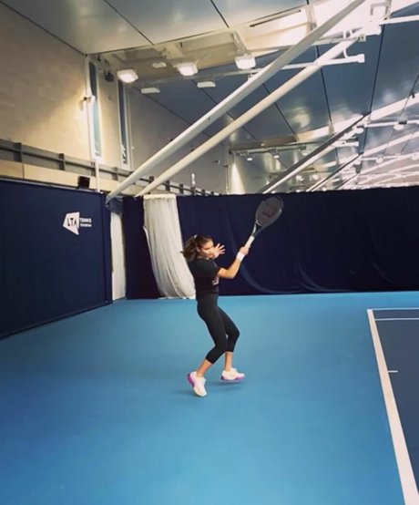 Emma Raducanu free actress photos