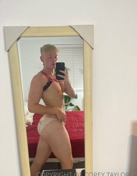 coreytaylorvip star perfect pic