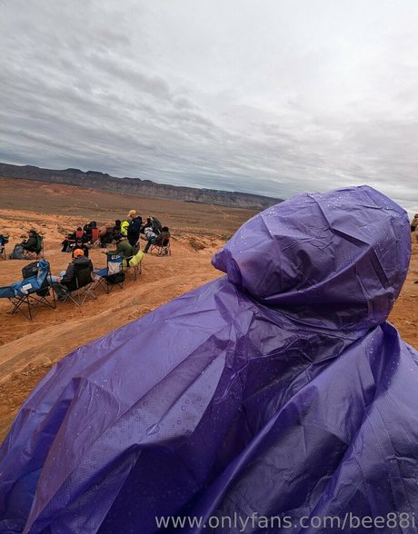 bee88i sexy actress pic