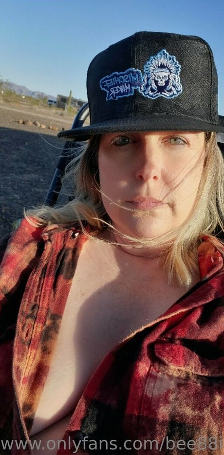 cum on glasses onlyfans hot nude picture