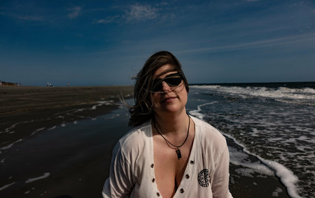 bee88i model hot photos