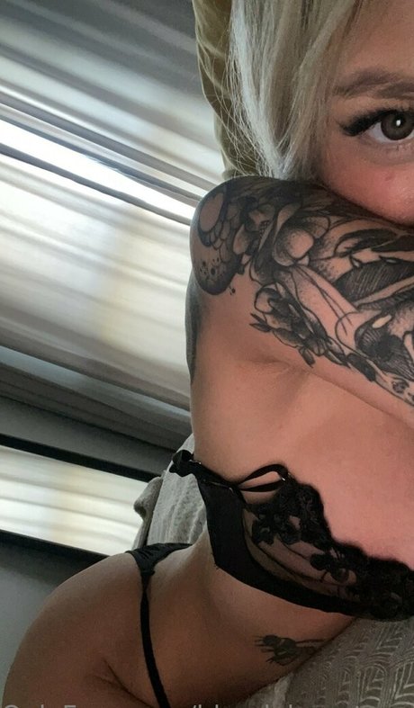 blondebeautyyulia pretty actress img