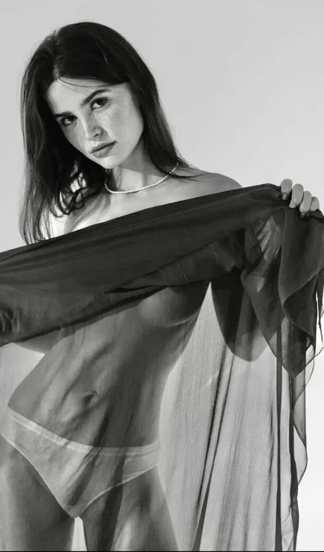 Vlada Erofeeva art actress photo