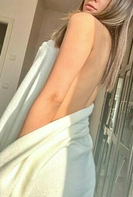 tina fox vip model nude archive