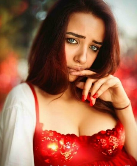 night muffin perfect actress image