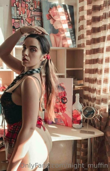 night muffin model hot galleries