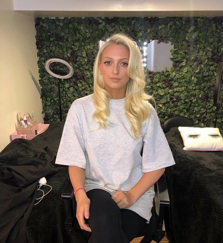 Georgia Hirst adult star img