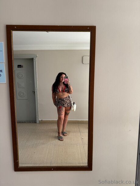 Its sofiablack free star pictures