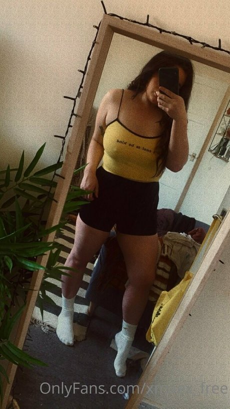 xmaex free hd model pic