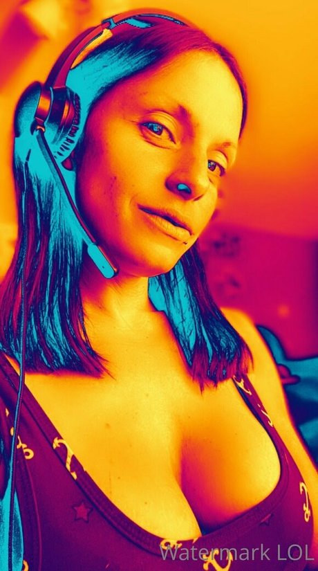 naughtyjeeper801f naked pornstar image